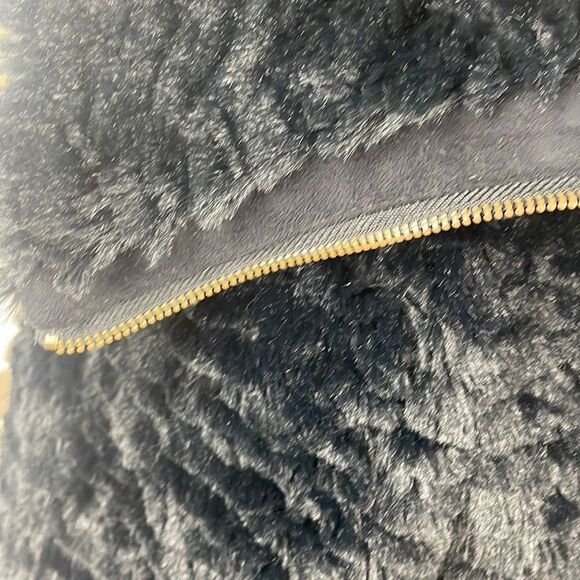 Fever NEW Faux Fur Vest S Black - Picture 8 of 8